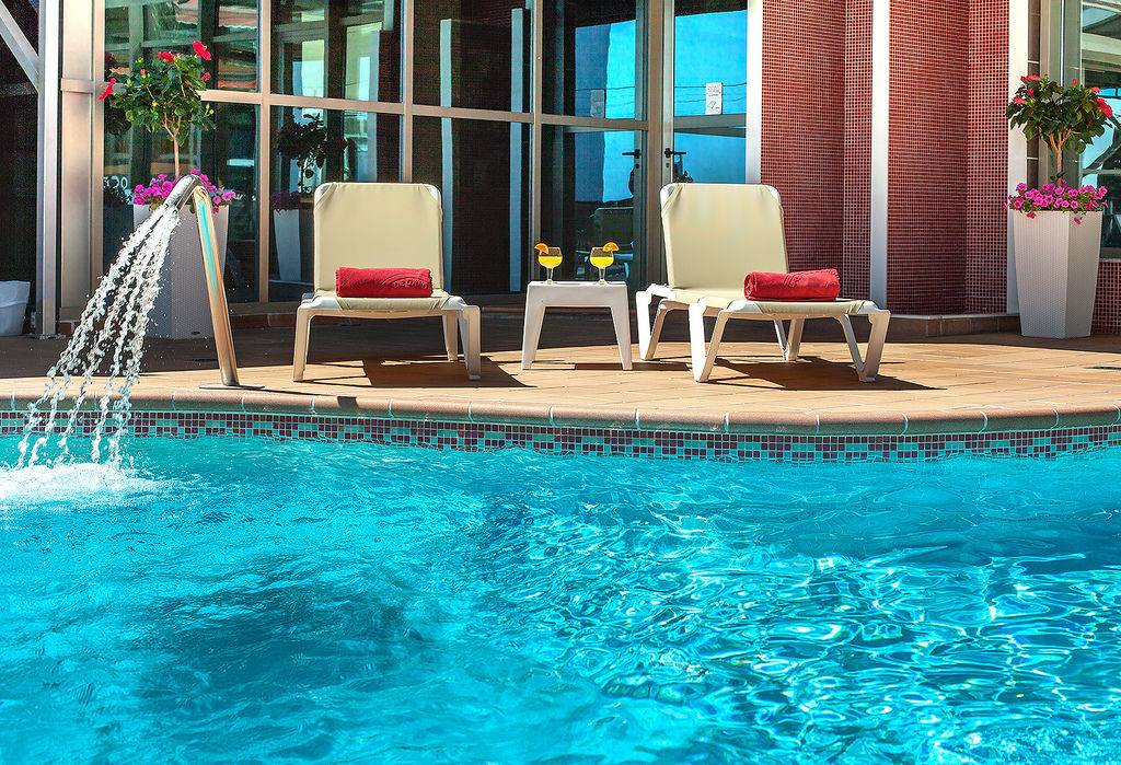 Hotel Rh Gijon & Spa Gandia Bagian luar foto