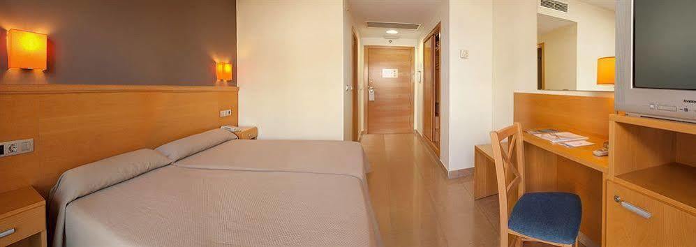 Hotel Rh Gijon & Spa Gandia Bagian luar foto